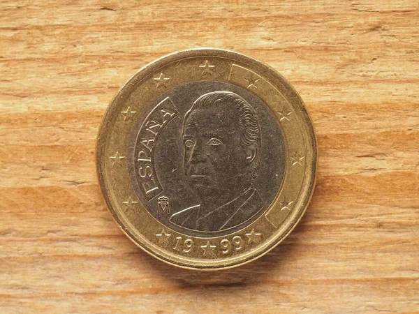 one euro coin, Spanish side showing a portrait of king Juan Carlos I, currency of Spain, European Union