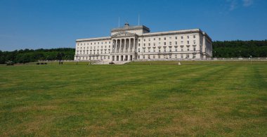 Belfast, İngiltere 'deki Parlamento Binaları (Stormont olarak da bilinir)