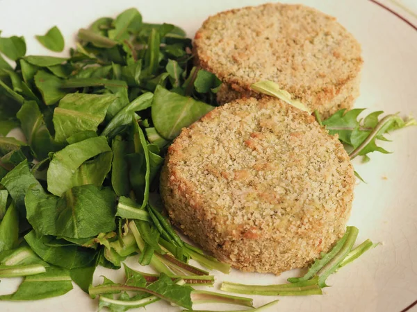 Vegan Burgers Πιάτο Σαλάτα Πράσινο Μαρούλι — Φωτογραφία Αρχείου