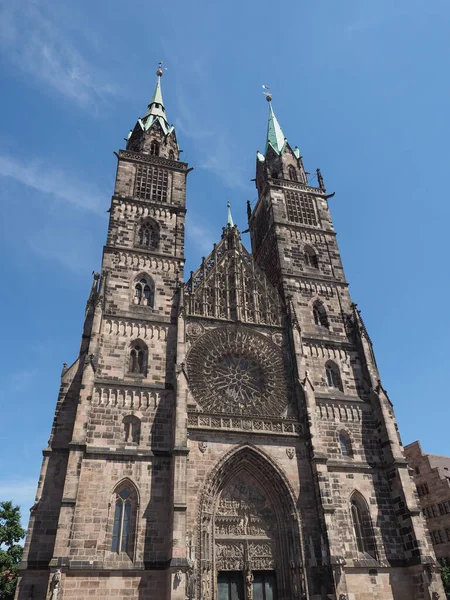 San Lorenz Traducción San Lorenzo Iglesia Evangélica Luterana Nuernberg Alemania —  Fotos de Stock