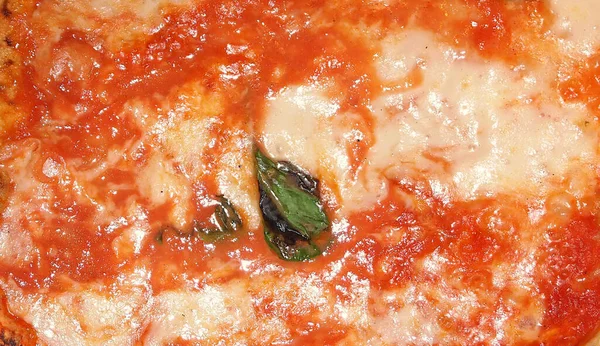 Pizza Margherita Comida Tradicional Italiana Horneada Con Mozzarella Tomate Albahaca — Foto de Stock