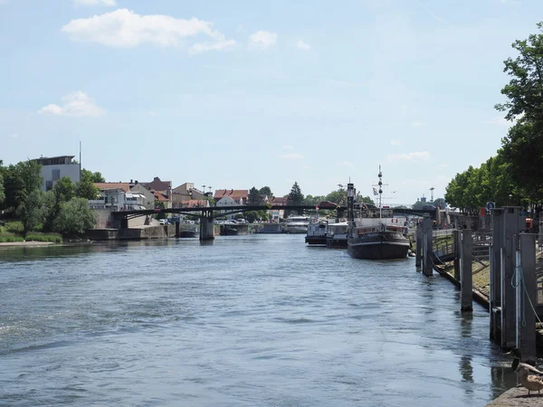 Regensburg Germany Circa Hazi Ran 2022 Tuna Nehri Manzarası — Stok fotoğraf