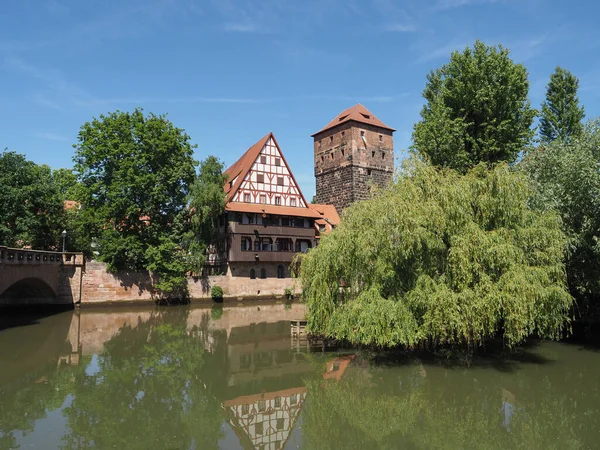 Weinstadel Traduzione Fienile Medievale Edificio Lungo Fiume Pegnitz Nuernberg Germania — Foto Stock