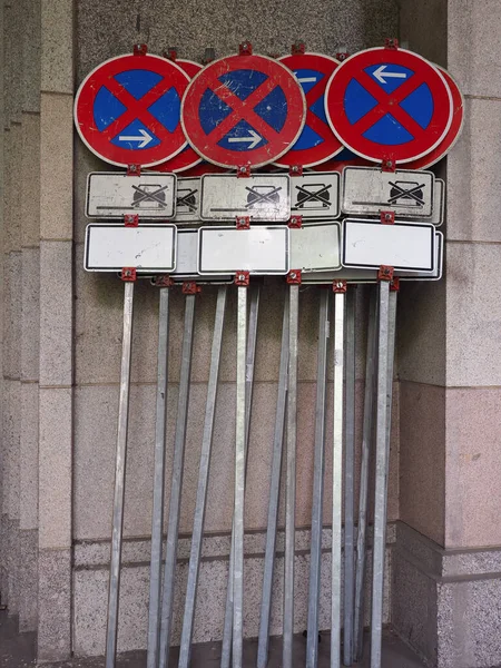 Many German Parking Stopping Signs — Foto Stock