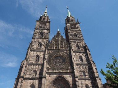 St Lorenz, çeviri St Lawrence, Nuernberg, Almanya 'daki Evanjelik Lüteryen Kilisesi