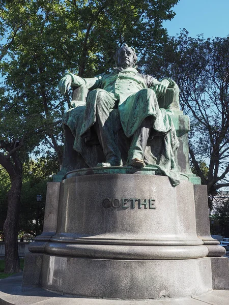 Traducir Goethe Monumento Goethe Por Escultor Edmund Hellmer Alrededor 1900 —  Fotos de Stock
