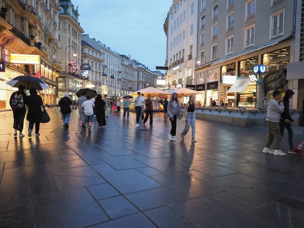 Vienna Ausztria Circa August 2022 Emberek Stephansplatz Fordítás Szent István — Stock Fotó