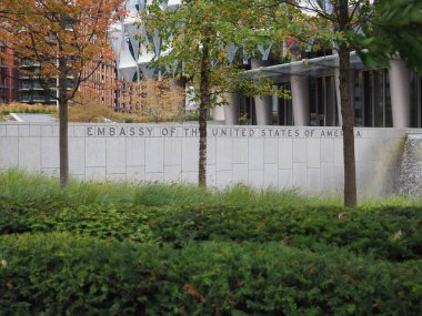 LONDON, İngiltere - CIRCA ECTOBER 2022: Amerika Birleşik Devletleri Büyükelçiliği