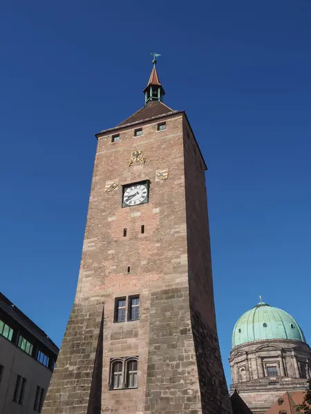 Weisser Turm Traducción Torre Blanca Nuernberg Alemania — Foto de Stock