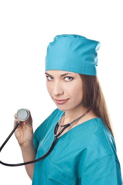 Yeşil üniformalı genç bir hemşire. sağlık personeli — Stok fotoğraf