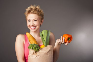 yararlı gıda ile olumlu çekici kız