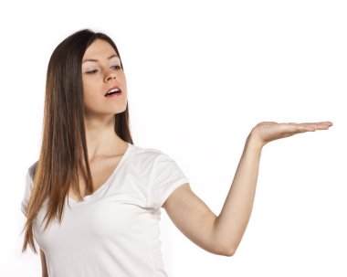 Öğrenci stüdyo, avuç. Beyaz arka plan