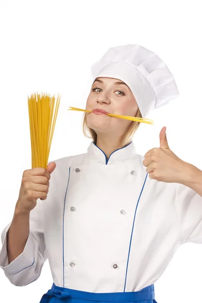 Positieve cook. chef-kok met spaghetti. — Stockfoto