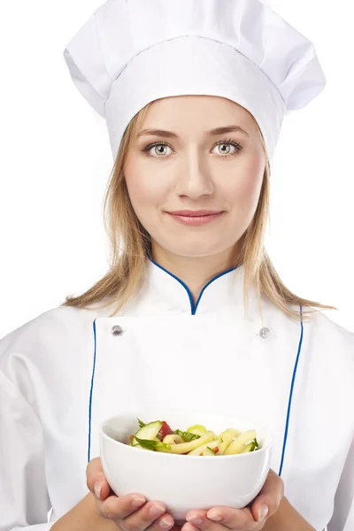 Jovem chef preparou uma salada saudável — Fotografia de Stock