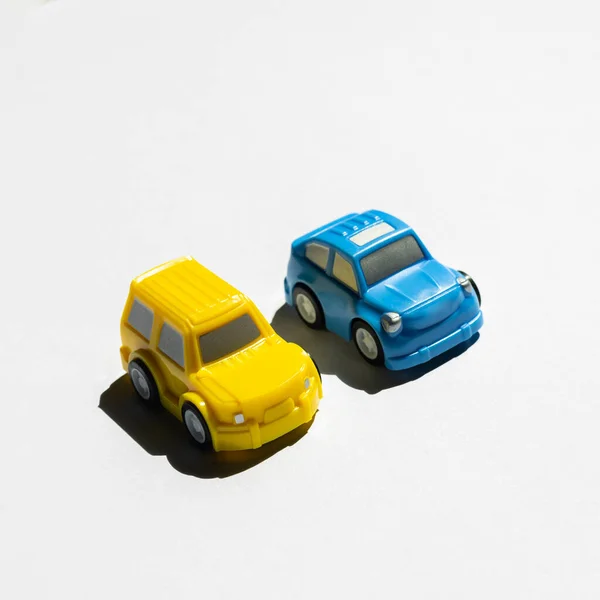Travel Driving Blue Yellow Car — Stock Photo, Image