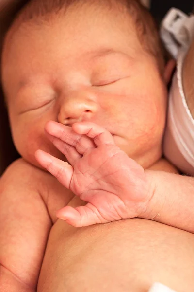 Petit portrait de bébé — Photo