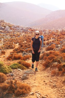 Bayan kayalık vadi yürüyüş backpack