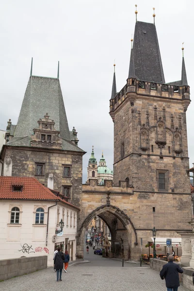 Ingången till mala strana i Prag. — Stockfoto