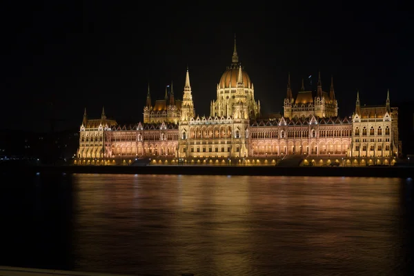 Maďarský parlament — Stock fotografie