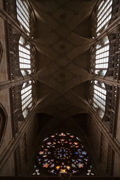 Prag 'daki St. Vitus Katedrali. — Stok fotoğraf