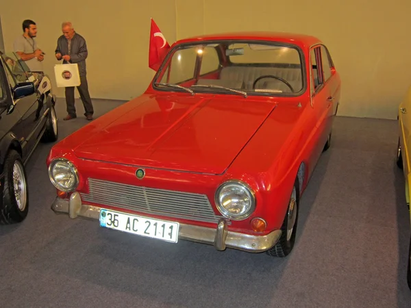 AutoShow 2013 izmir international fair gebied. Turkije tentoonstelling van klassieke voertuigen. — Stockfoto