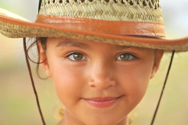 Flicka barn porträtt. — Stockfoto