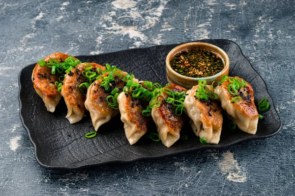 Gyoza Japonais Traditionnel Avec Viande Boulettes Collation Boulettes Frites Gyoza — Photo