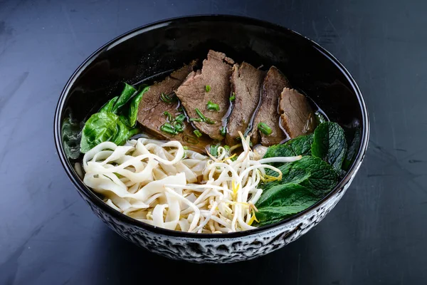 Pho Sopa Con Carne Res Comida Vietnamita Sopa Fideos Arroz — Foto de Stock