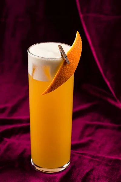 Naranja Bebida Cóctel Con Hielo Cóctel Naranja Con Naranja Sobre — Foto de Stock