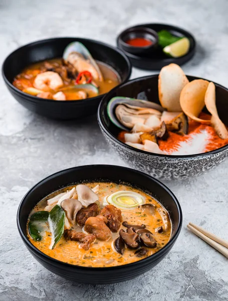 Traditionelle Tom Kha Suppe Mit Huhn Und Kokosmilch Tom Kha — Stockfoto