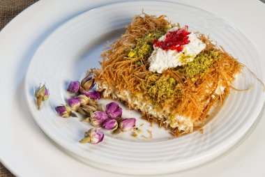 oryantal Arap tatlılar baklava tabak