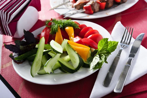 Plate of plane cut vegetables — Stock Photo, Image