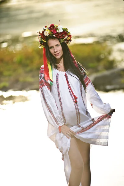 Outdoor portrait of beautiful pregnant Slav woman — Stock Photo, Image