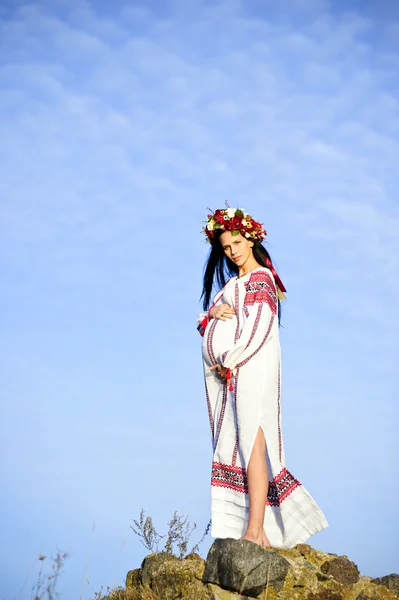 Outdoor portrait of beautiful pregnant Slav woman — Stock Photo, Image