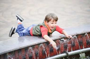 Yang Avrupa yakışıklı açık oynar