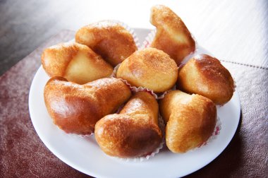 İtalyan kek tabağı