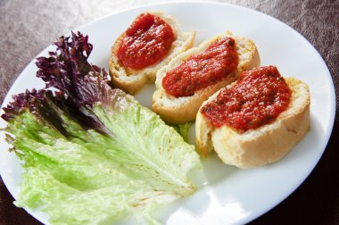 geleneksel İtalyan aperatifleri tabak