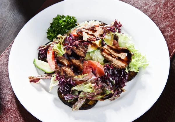 Plate of traditional Italian vegetable salad — Stock Photo, Image