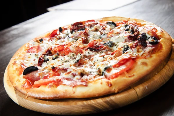 lezzetli İtalyan pizza görünümü