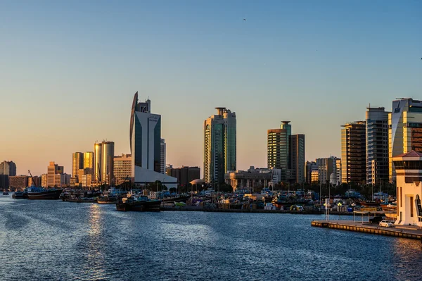 Dubai, UAE.Shore line view from Bur Dubai to Deira Creek Side — стоковое фото