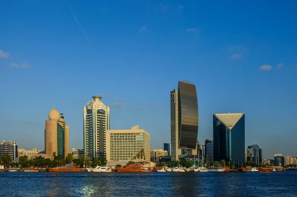 Dubai Creek e Deira wiev . — Fotografia de Stock