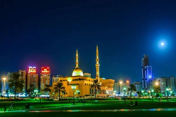 Mezquita Rey Faisal, Sharjah, Emiratos Árabes Unidos — Foto de Stock