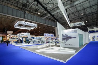 Dubai, BAE, 12 ARALIK 2021 Dubai hava gösterisi alanı. Dünyanın en büyük hava gösterilerinden biri..