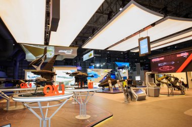 Dubai, BAE, 12 ARALIK 2021 Dubai hava gösterisi alanı. Dünyanın en büyük hava gösterilerinden biri..