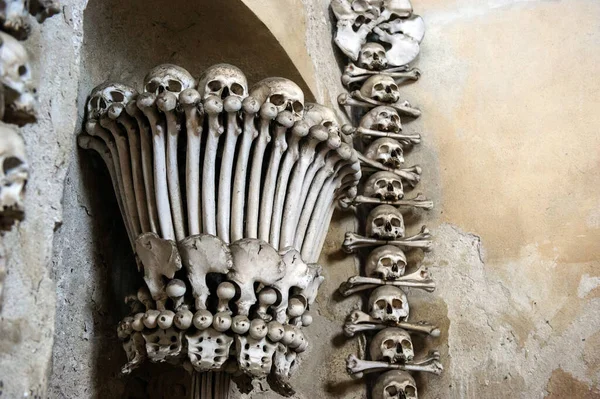 Kutna Hora Czech Republic May 2019 Structure Sculls Bones Chapel — Fotografia de Stock
