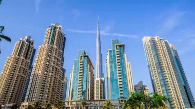 Dubai - 11 Mayıs 2022 - Dubai şehir merkezindeki bir grup bina, iş geçiş projesinin bir parçası. 11 Mayıs 2022, Dubai, BAE.