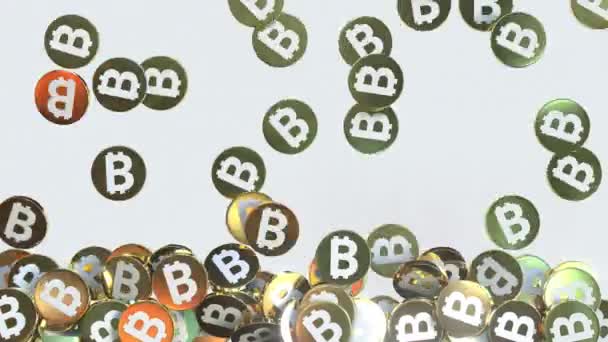 Vallende gouden Bitcoin tokens of munten, 3D-animatie — Stockvideo