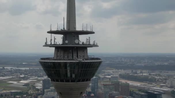 Dusseldorf Tyskland Juli 2022 Flygfoto Rheinturm Eller Rhen Tower — Stockvideo