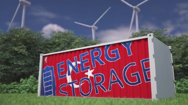 Bateria Industrial Com Bandeira Texto Energy Storage Turbinas Eólicas — Vídeo de Stock