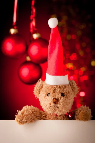 Peluche oso con copa de vino espumoso en la decoración de Navidad —  Fotos de Stock